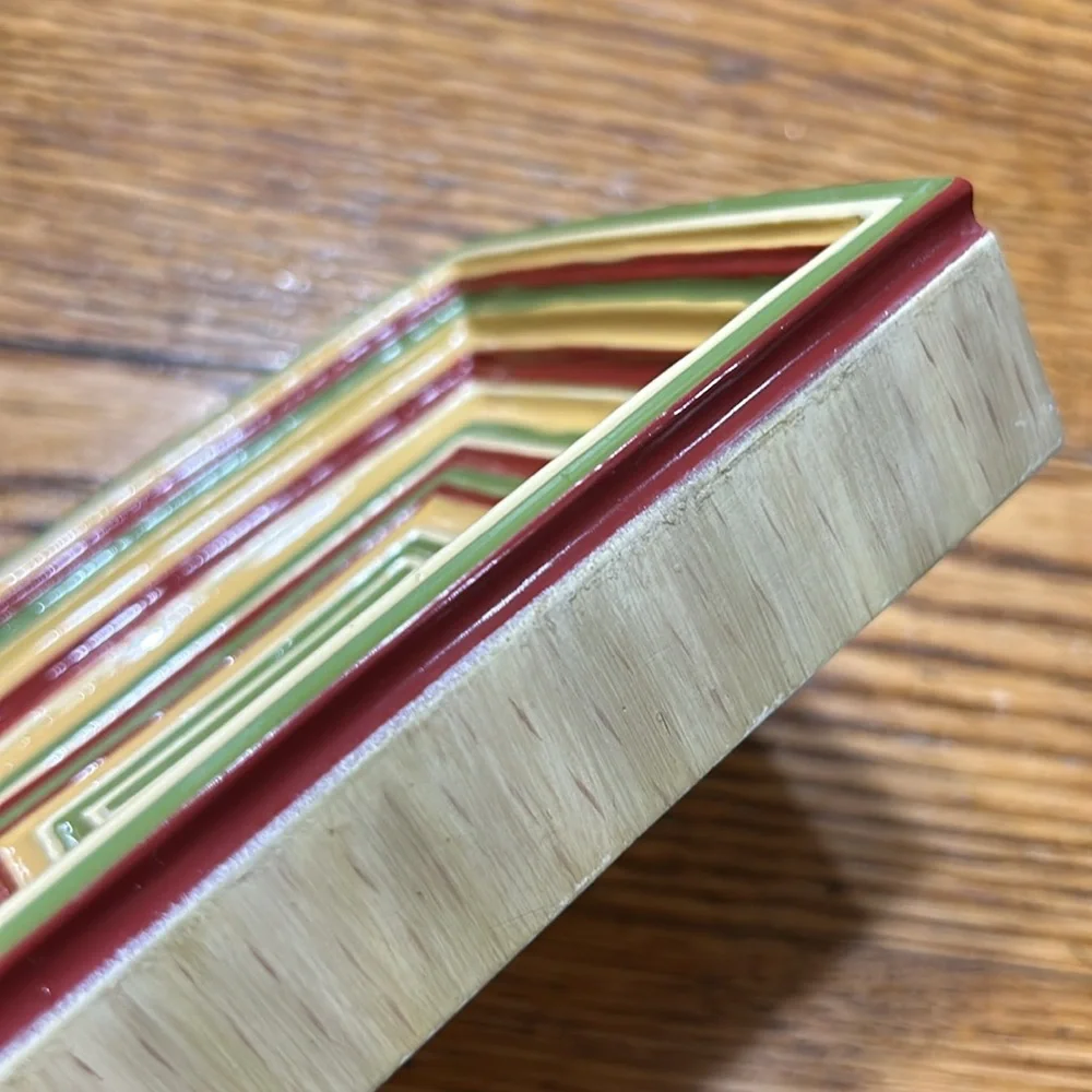 Vintage Gloria Vanderbilt Home soap dish in Geranium Stripe pattern.
